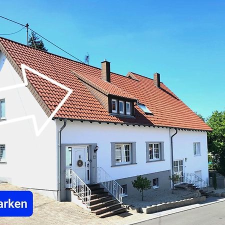 Schicke Komfortwohnung zum Wohlfühlen Merchweiler Exterior foto